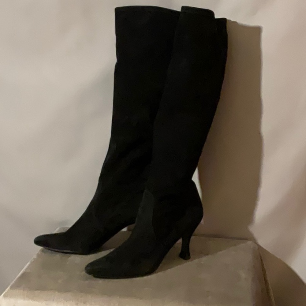Stuart Weitzman Suede Boots